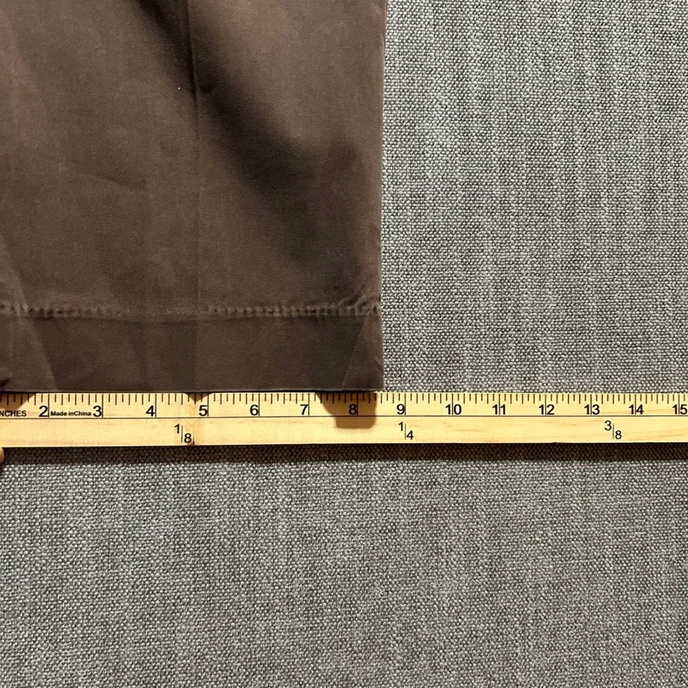 VTG Bills Khakis Trim Fit Pants Mens 38x30 Brown Made in USA Cotton Chinos